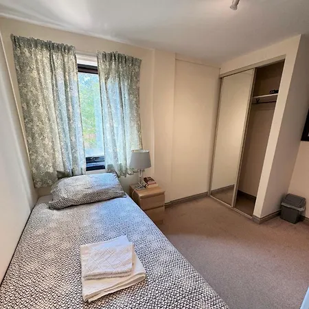 The Cozy Mini Haven With Comfy Single Bed Apartment Glasgow Exterior photo